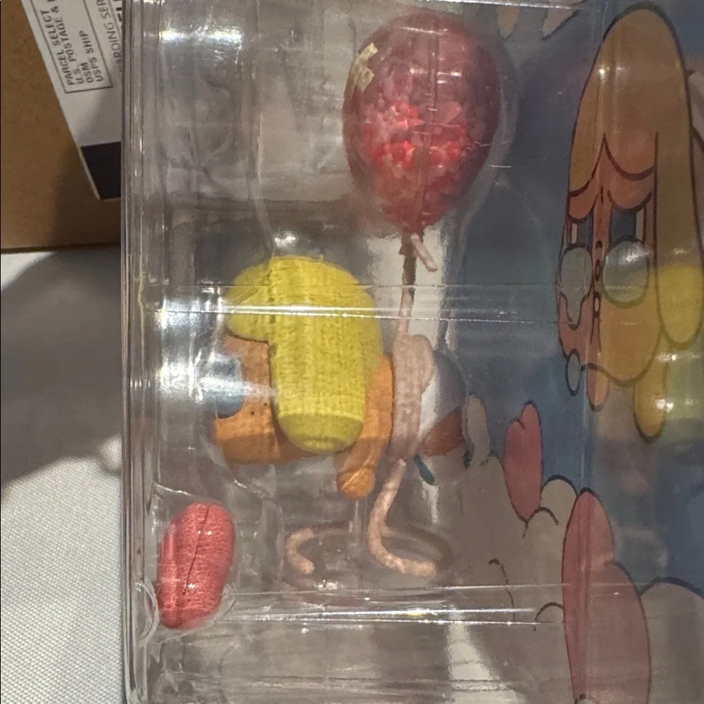 POP MART play cry